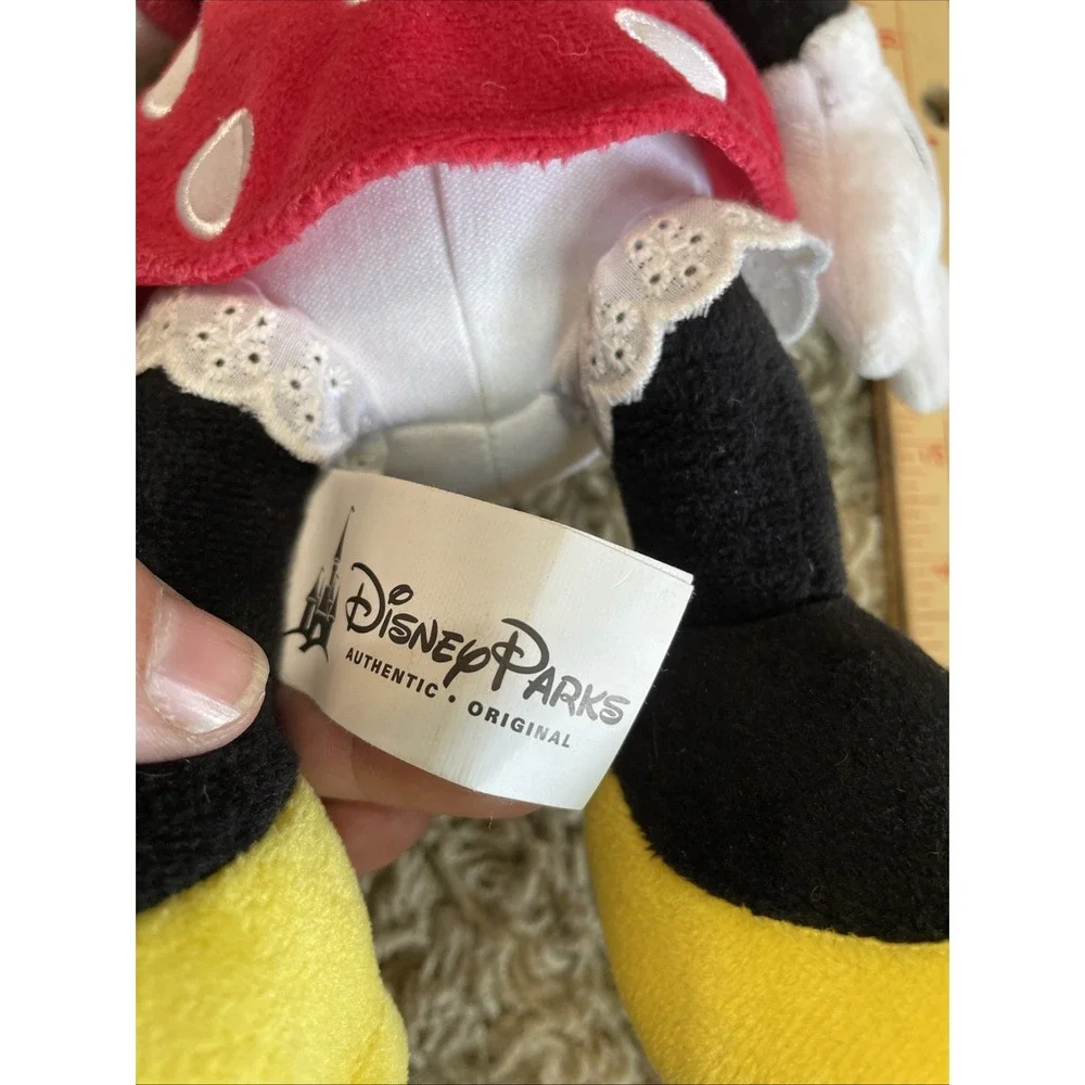 Minnie‎ Mouse Plush Disney Parks 14 Inch